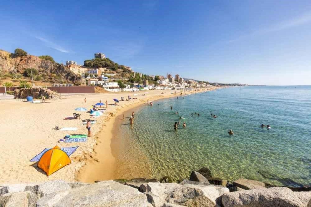 Atico Duplex Playa Area Barcelona Con Spa Exterior Montgat Exterior photo